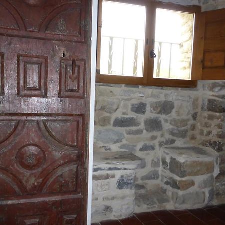 דירות Paules Apartamento Sierra De Guara מראה חיצוני תמונה